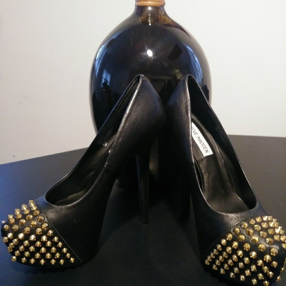 Steve Madden shoes